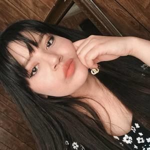 Meet your Posher, Iris